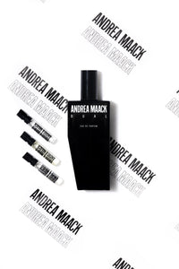 Andrea Maack, Dual